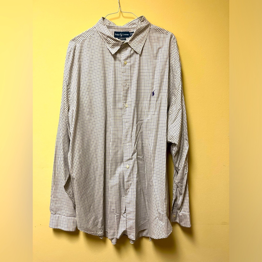 Ralph Lauren’s Men’s Button Down Long Sleeved Shirt